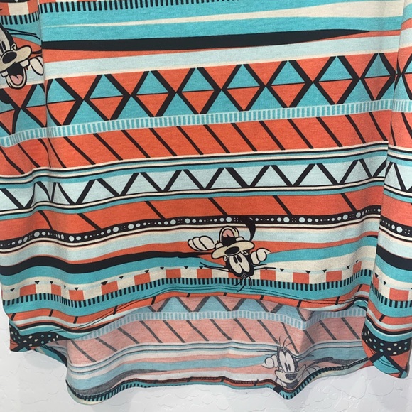 LuLaRoe Goofy Irma Tunic - Picture 4 of 5